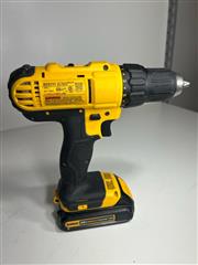 DEWALT DCD771 WITH BATTERY NO CHARGER
